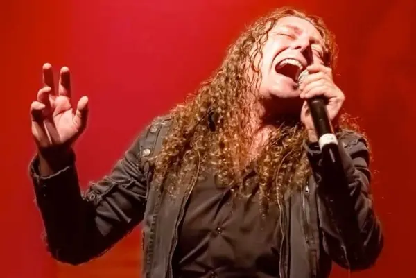 Fabio Lione percorre 25 cidades do Brasil na Epic Tales Tour entre julho e agosto