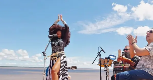 Gaby Amarantos revisita Rock Doido em versoes acusticas gravadas em Belem